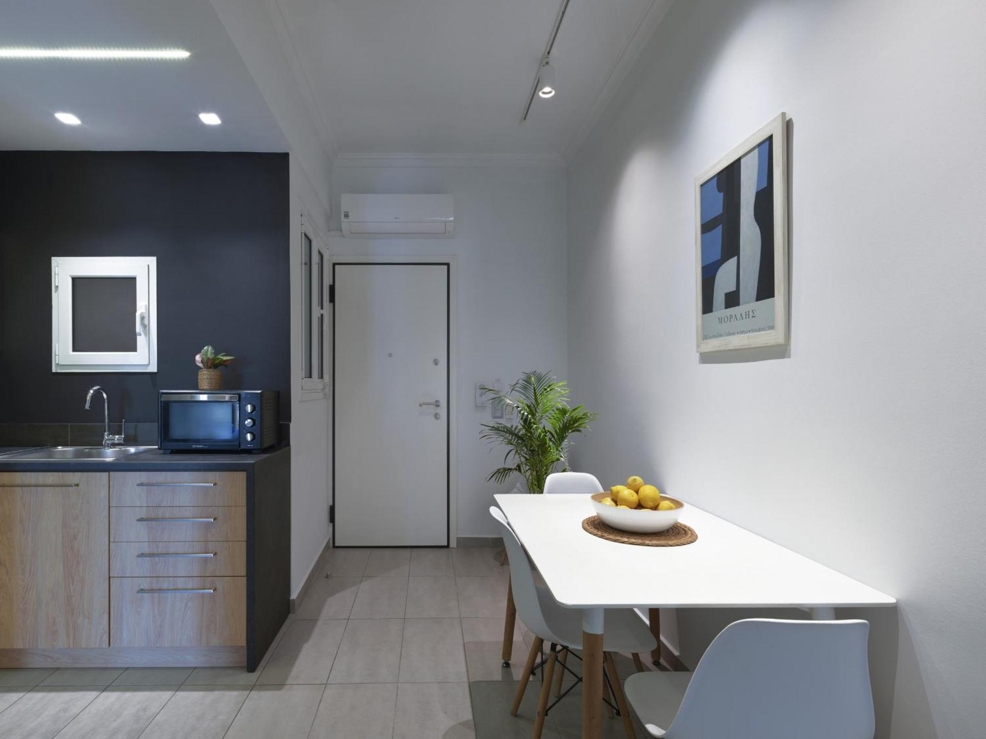 Modern Haven Near Archaeological Museum Apartment Athens Exterior photo