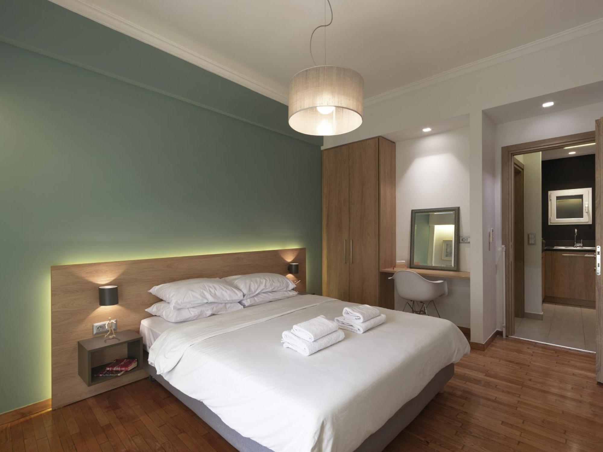 Modern Haven Near Archaeological Museum Apartment Athens Exterior photo